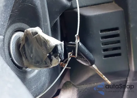 2011 Ford F150 z USA, uszkodzony, nr VIN 1FTMF1CMXBFB04760